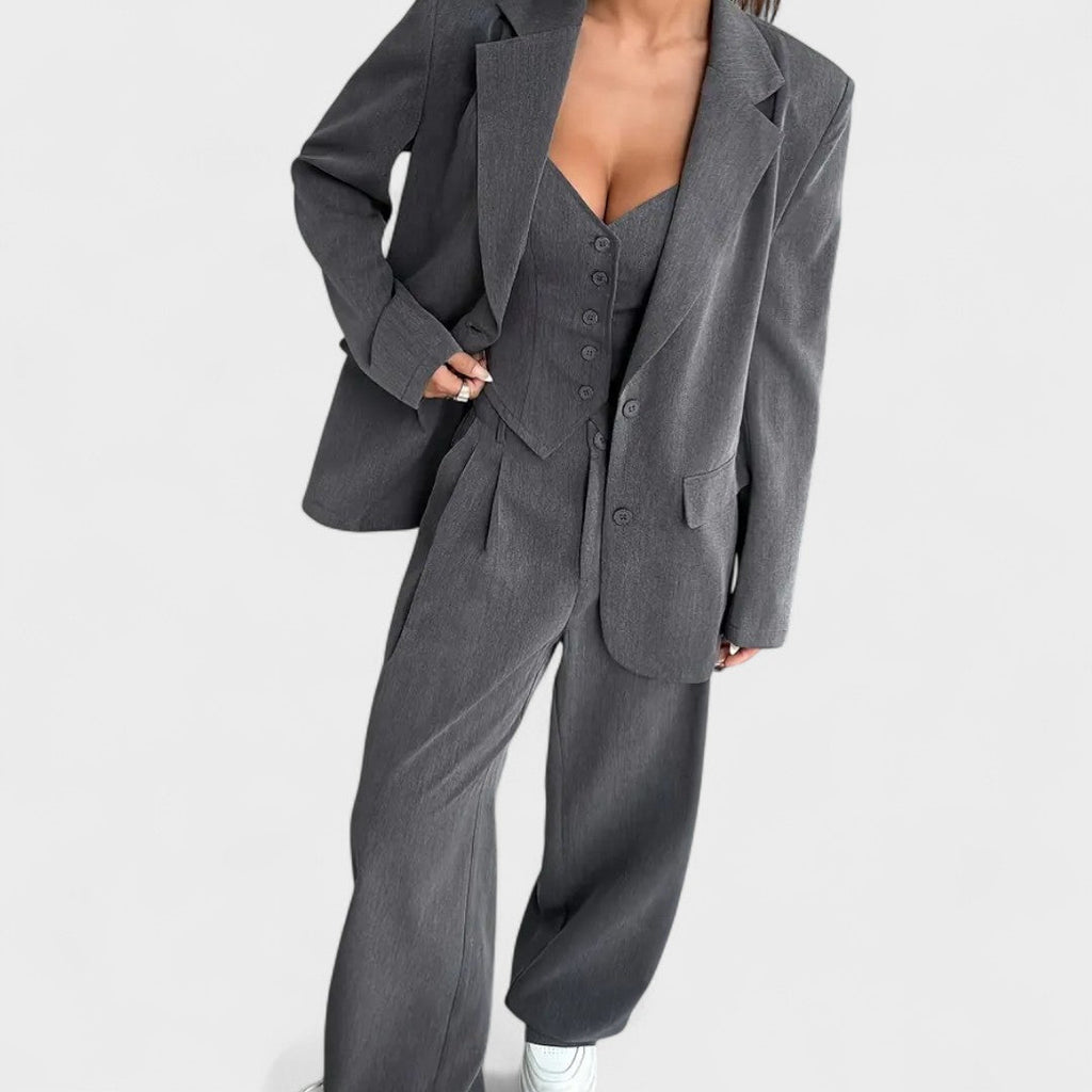 Magdalena - Elegante traje de 3 piezas