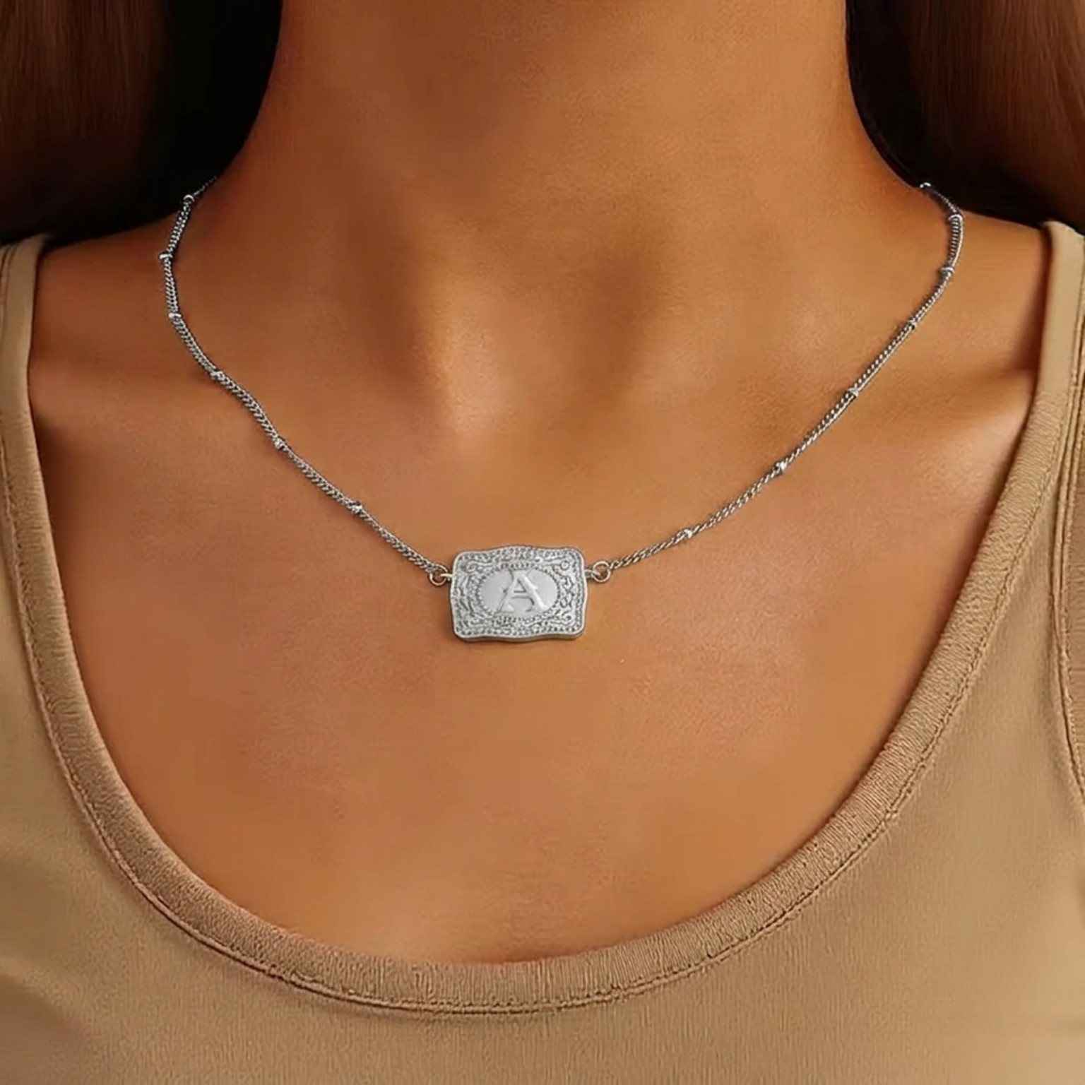 Collar con Inicial Rodeo