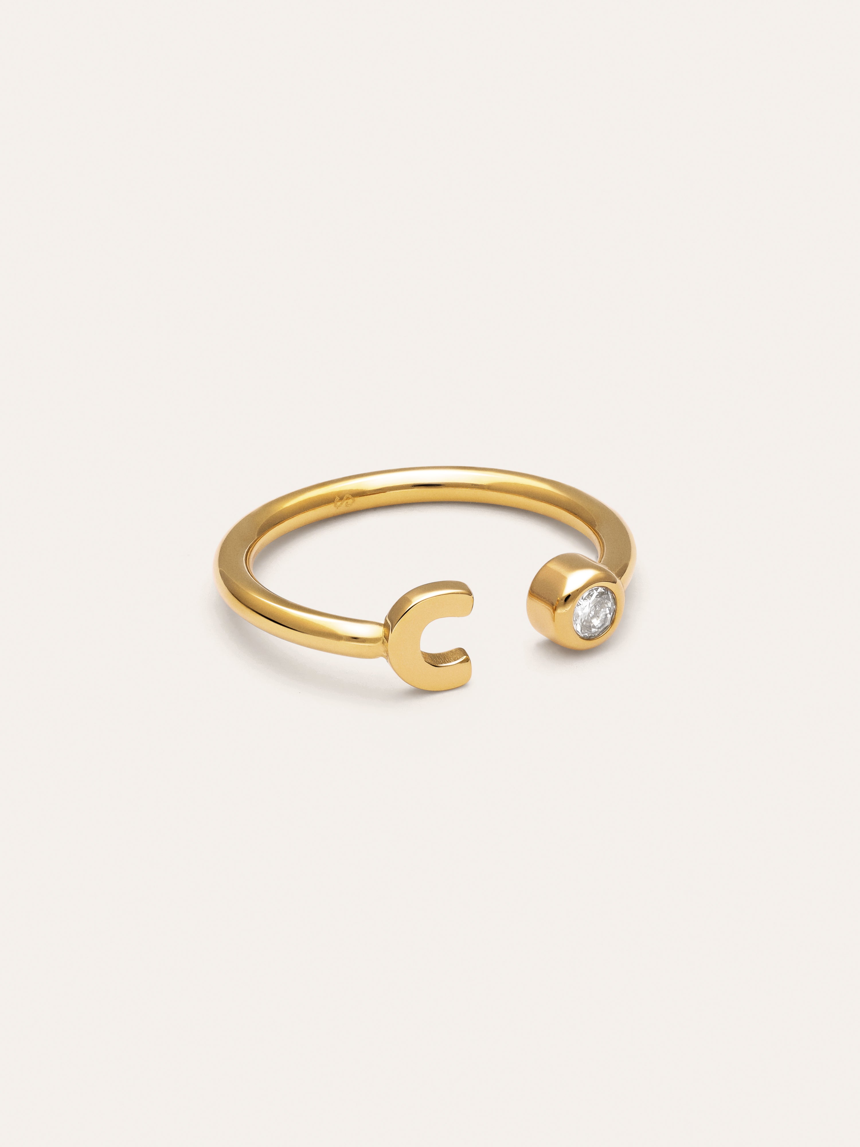 Anillo Personalizado Letter Spark Acero Baño Oro