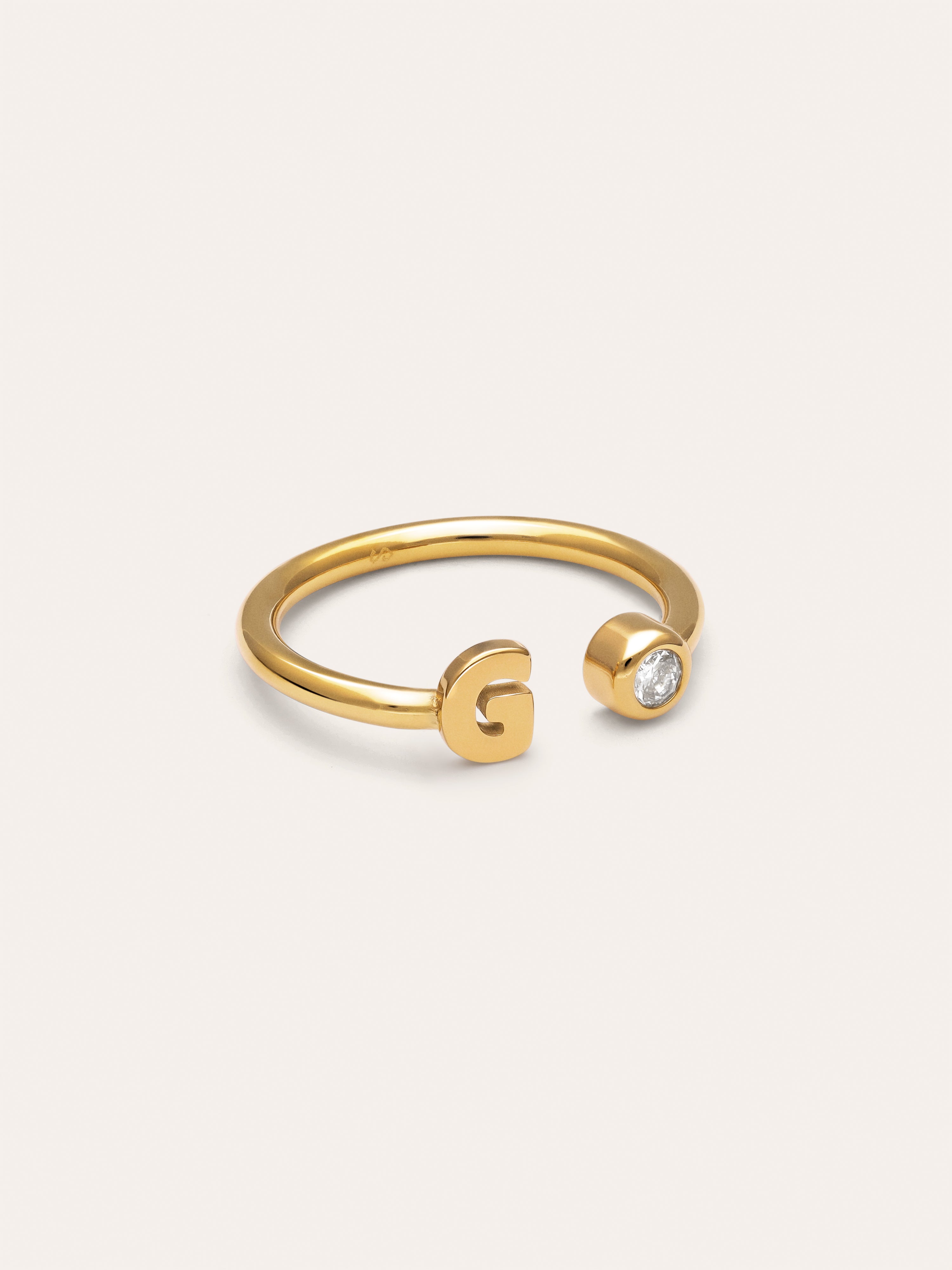 Anillo Personalizado Letter Spark Acero Baño Oro