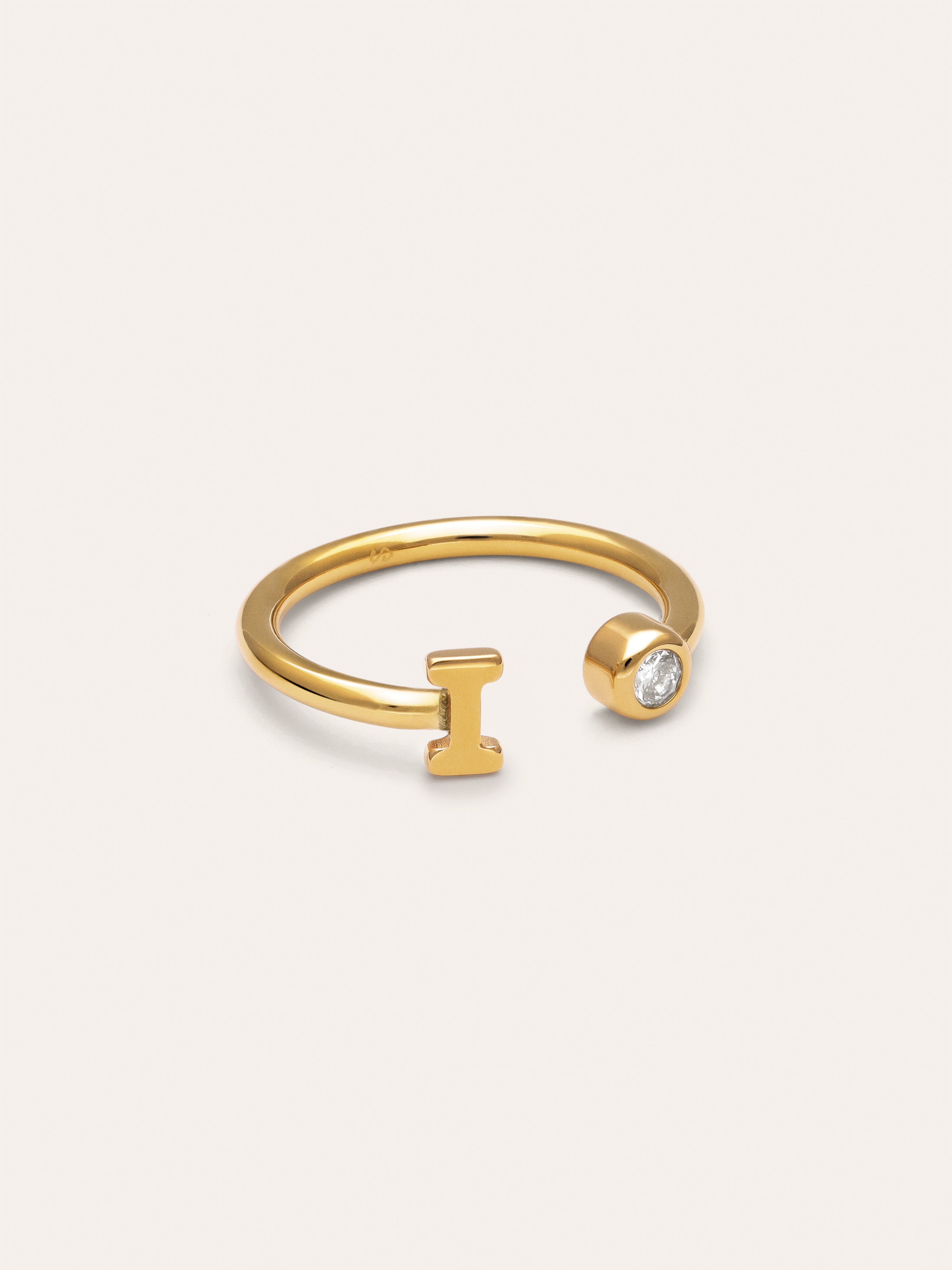 Anillo Personalizado Letter Spark Acero Baño Oro