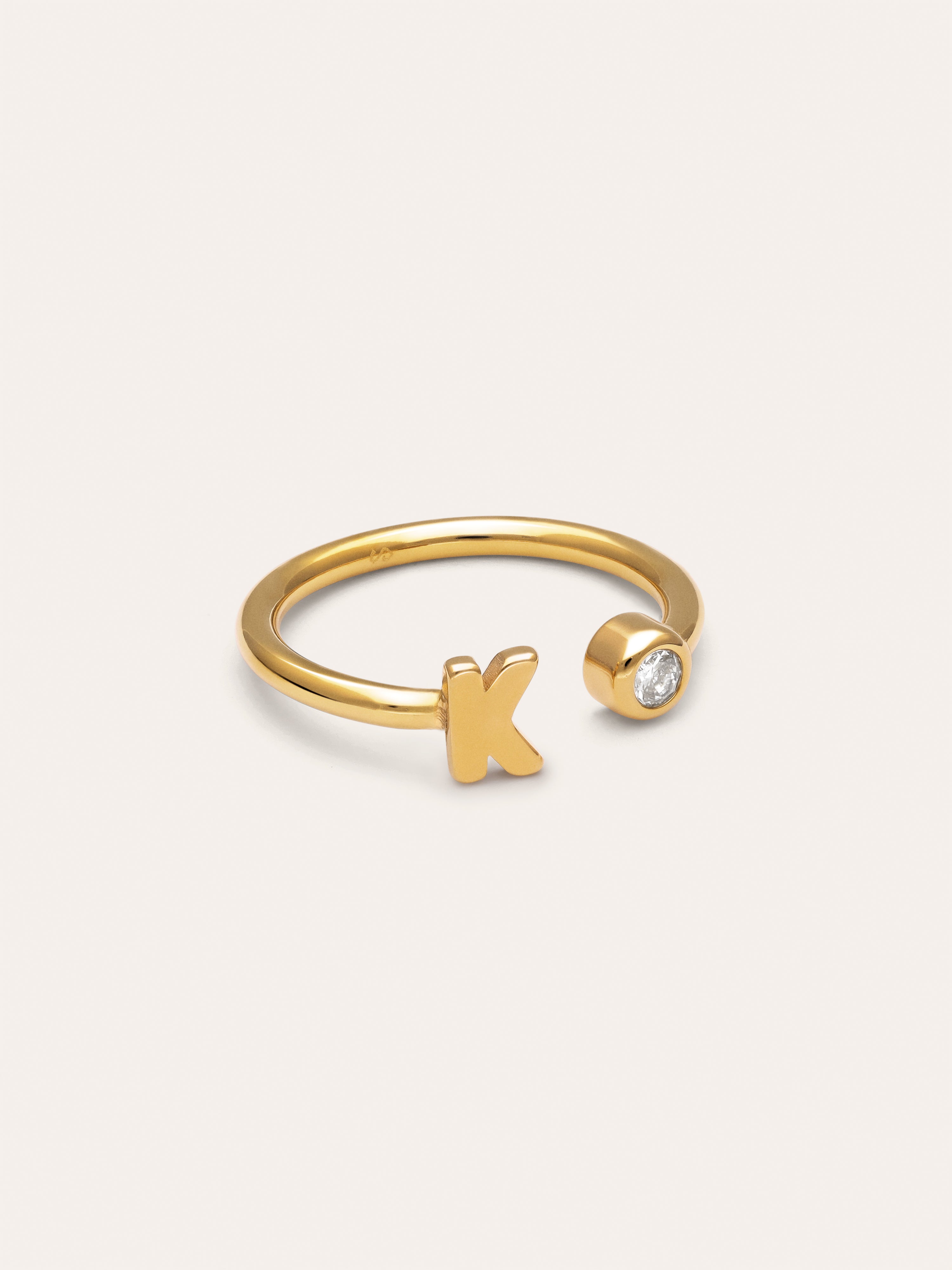 Anillo Personalizado Letter Spark Acero Baño Oro