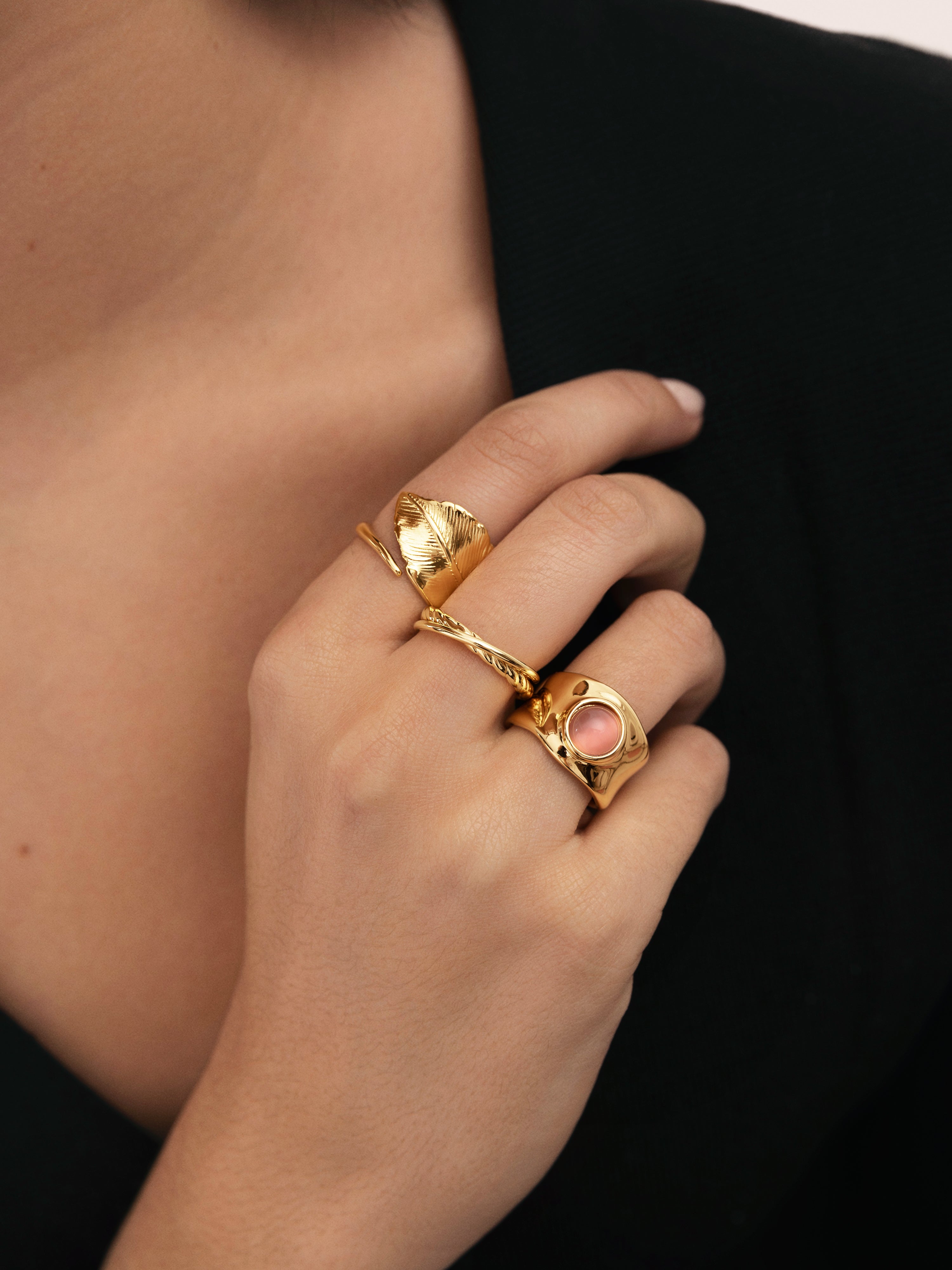 Anillo Hoja Acero Baño Oro
