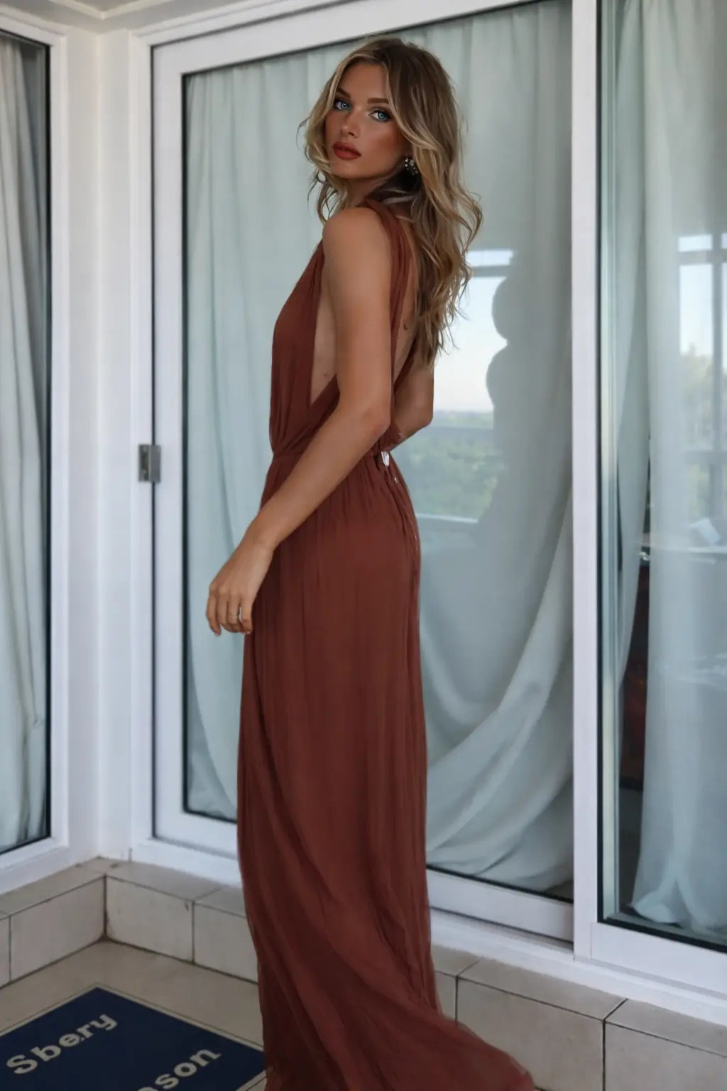 Vestido Selma™ | Elegancia minimalista que estiliza sin esfuerzo