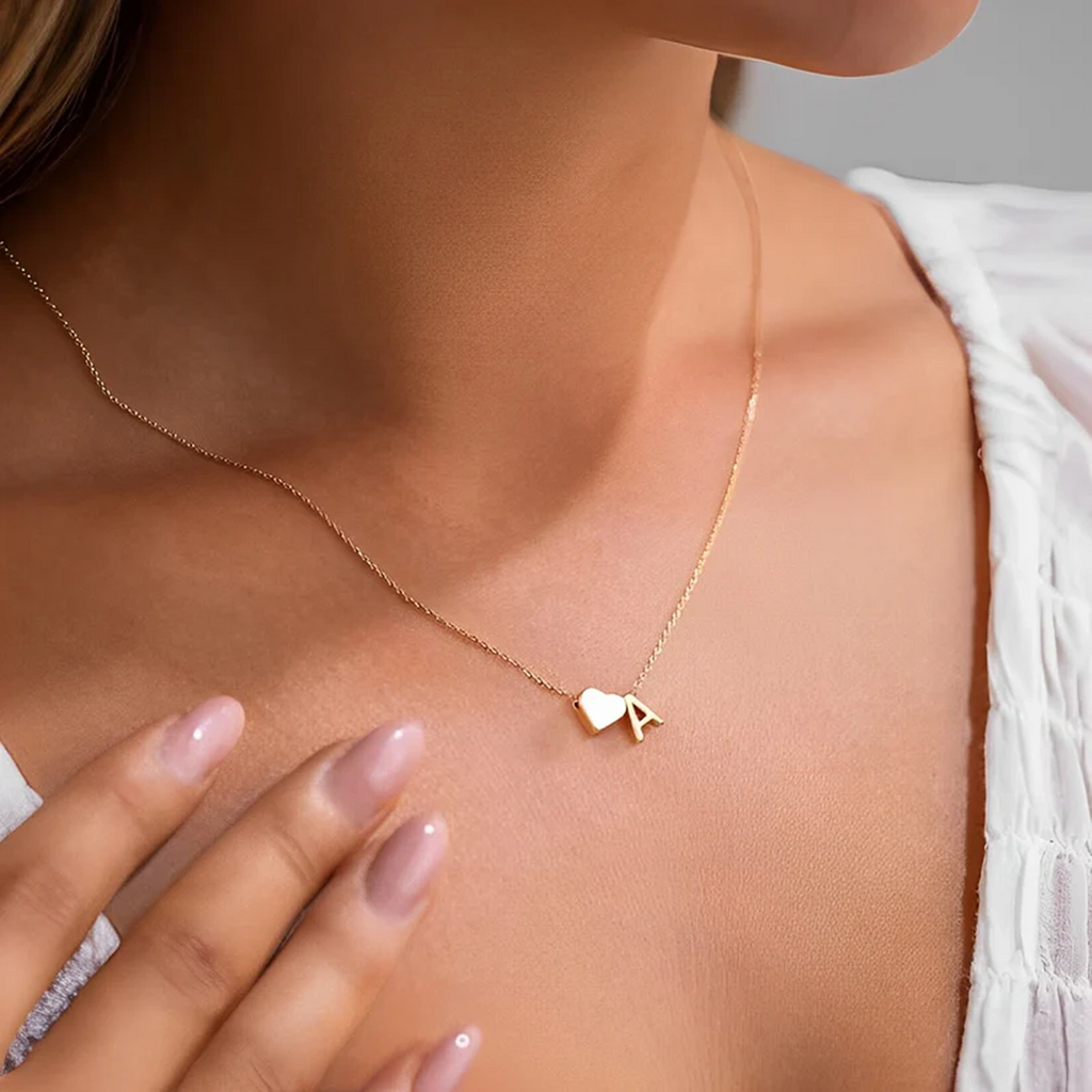 Collar Inicial Corazón Entero