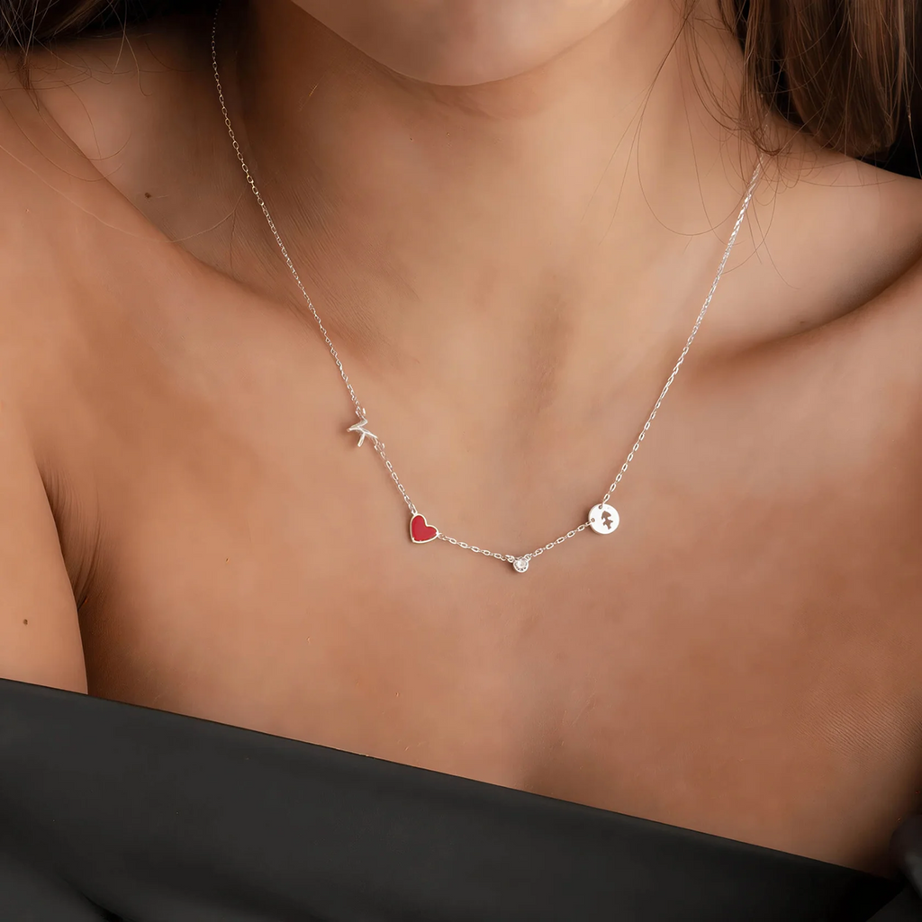 Collar Inicial con Corazón, Piedra y Zodiaco