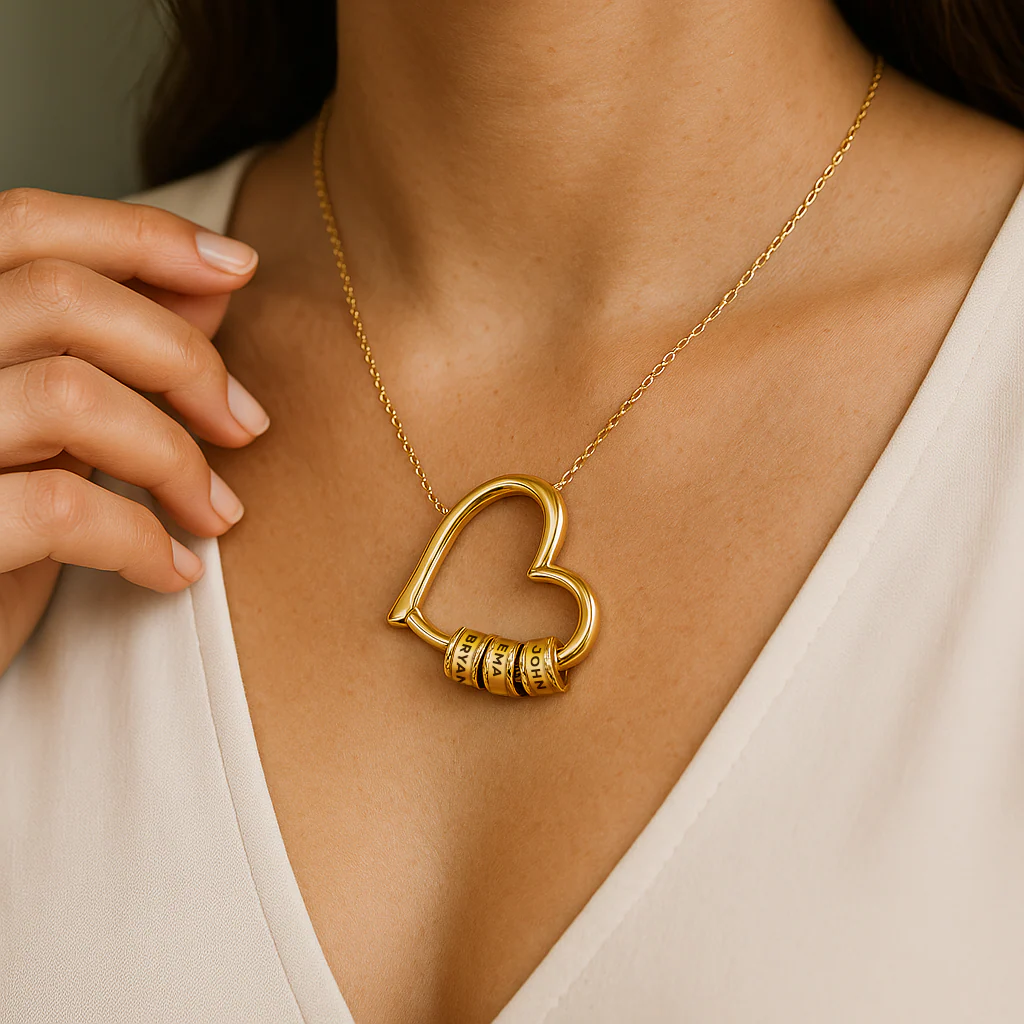 Collar grabado "Corazón de la familia"