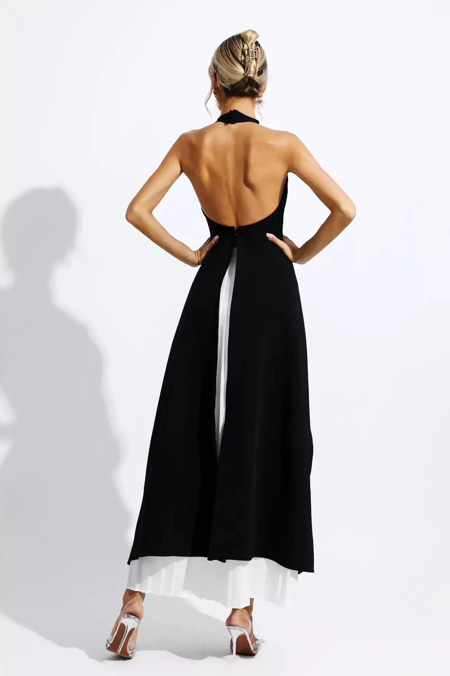 Vestido Candela™ | Elegancia minimalista en blanco y negro