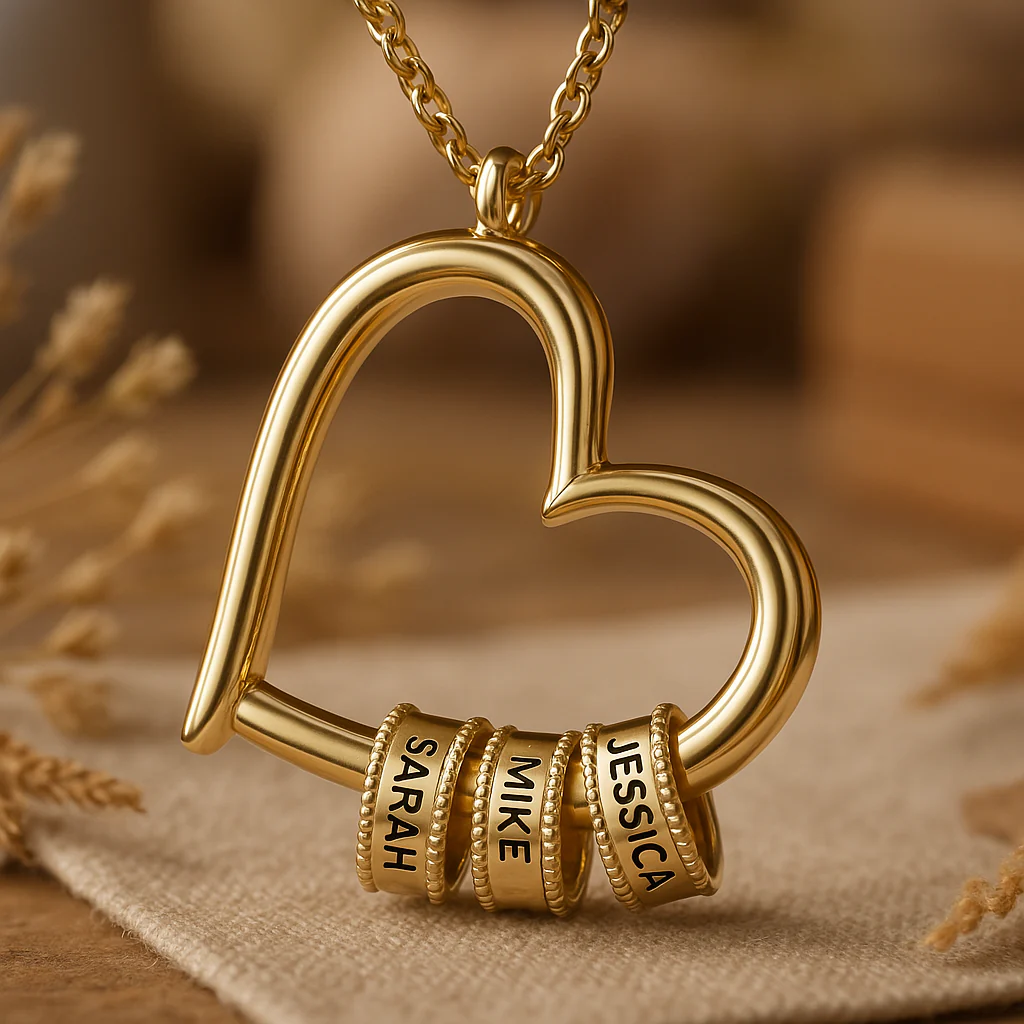 Collar grabado "Corazón de la familia"
