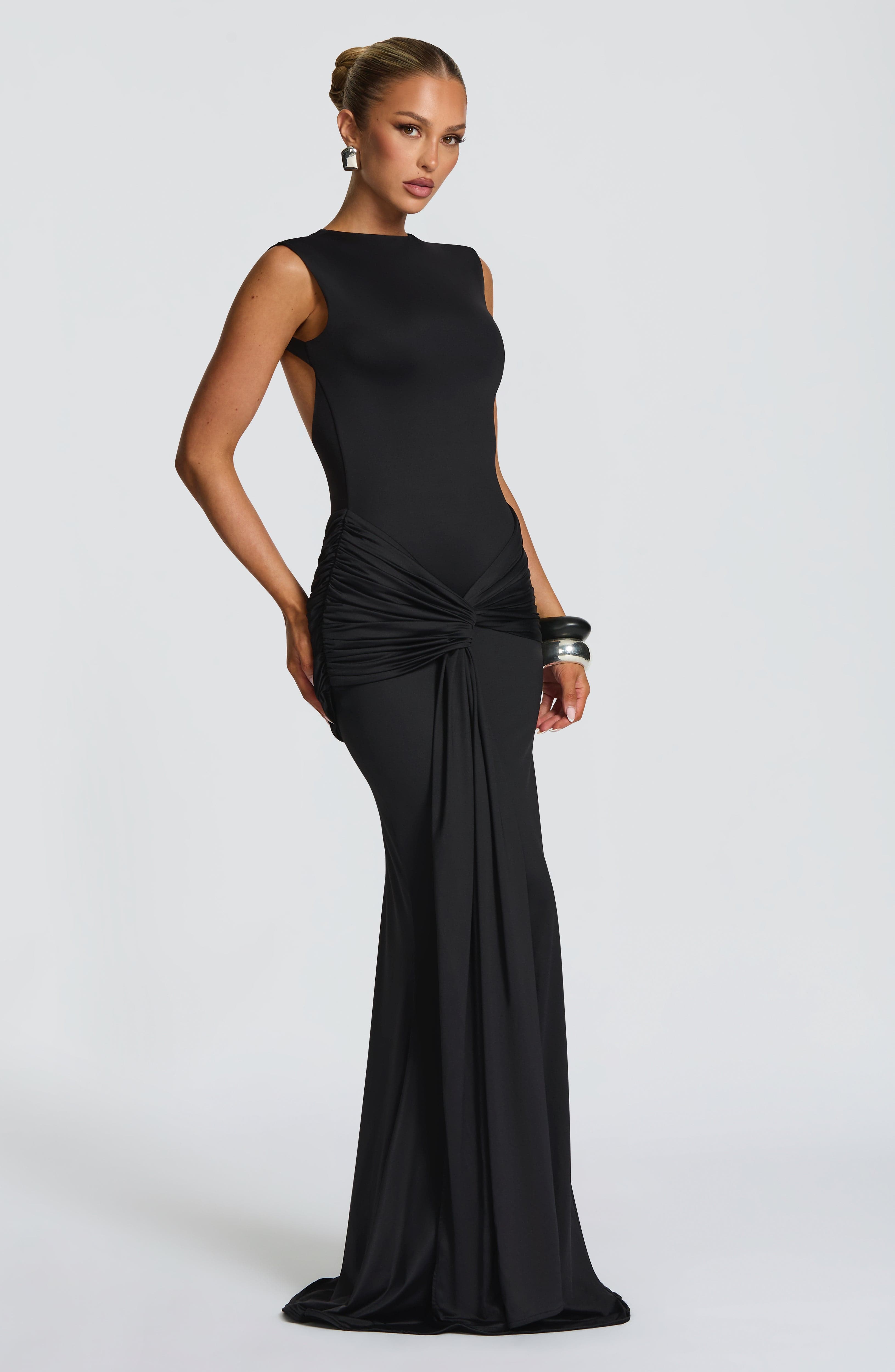 Vestido Carbajo™
