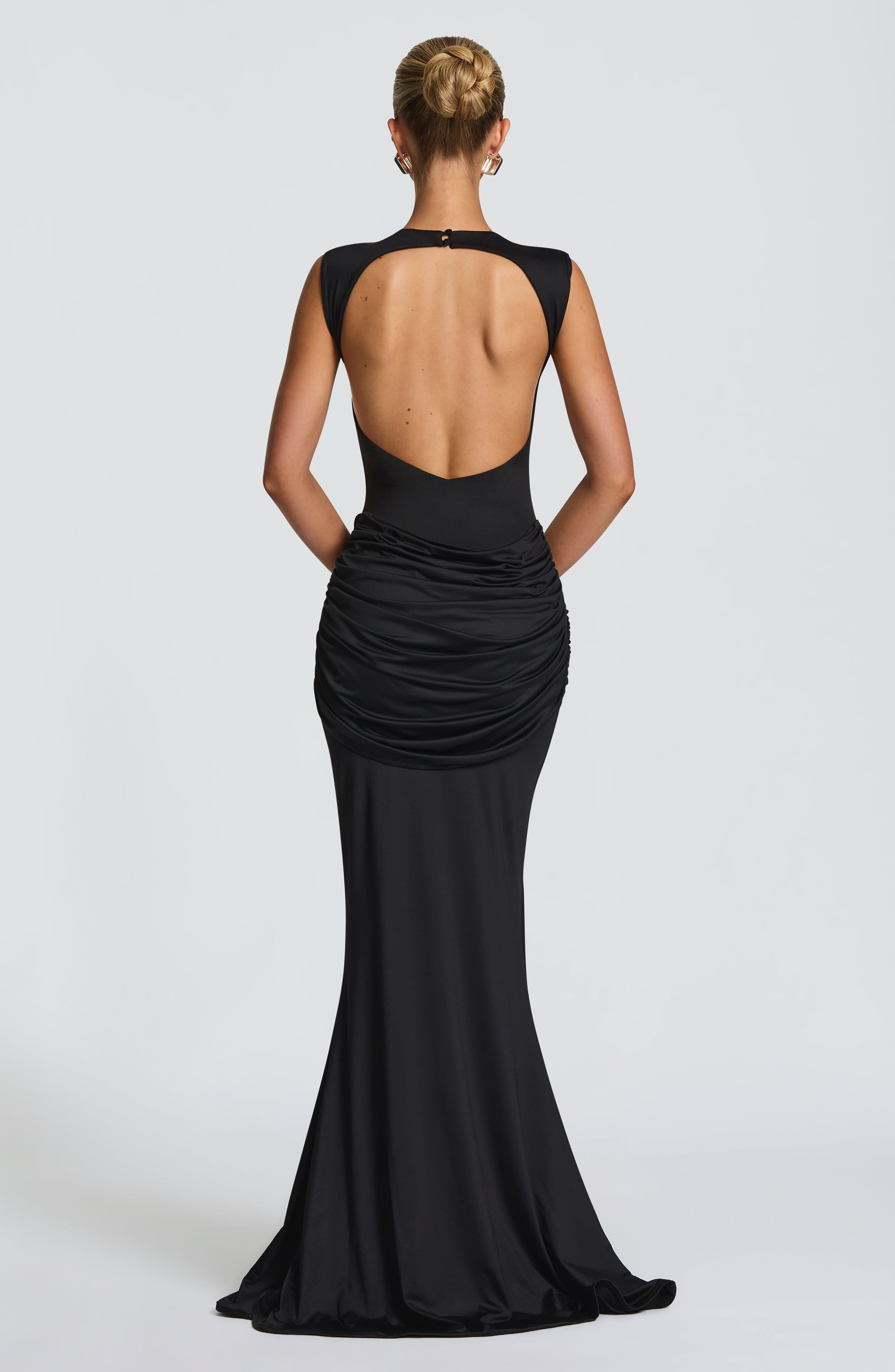 Vestido Carbajo™