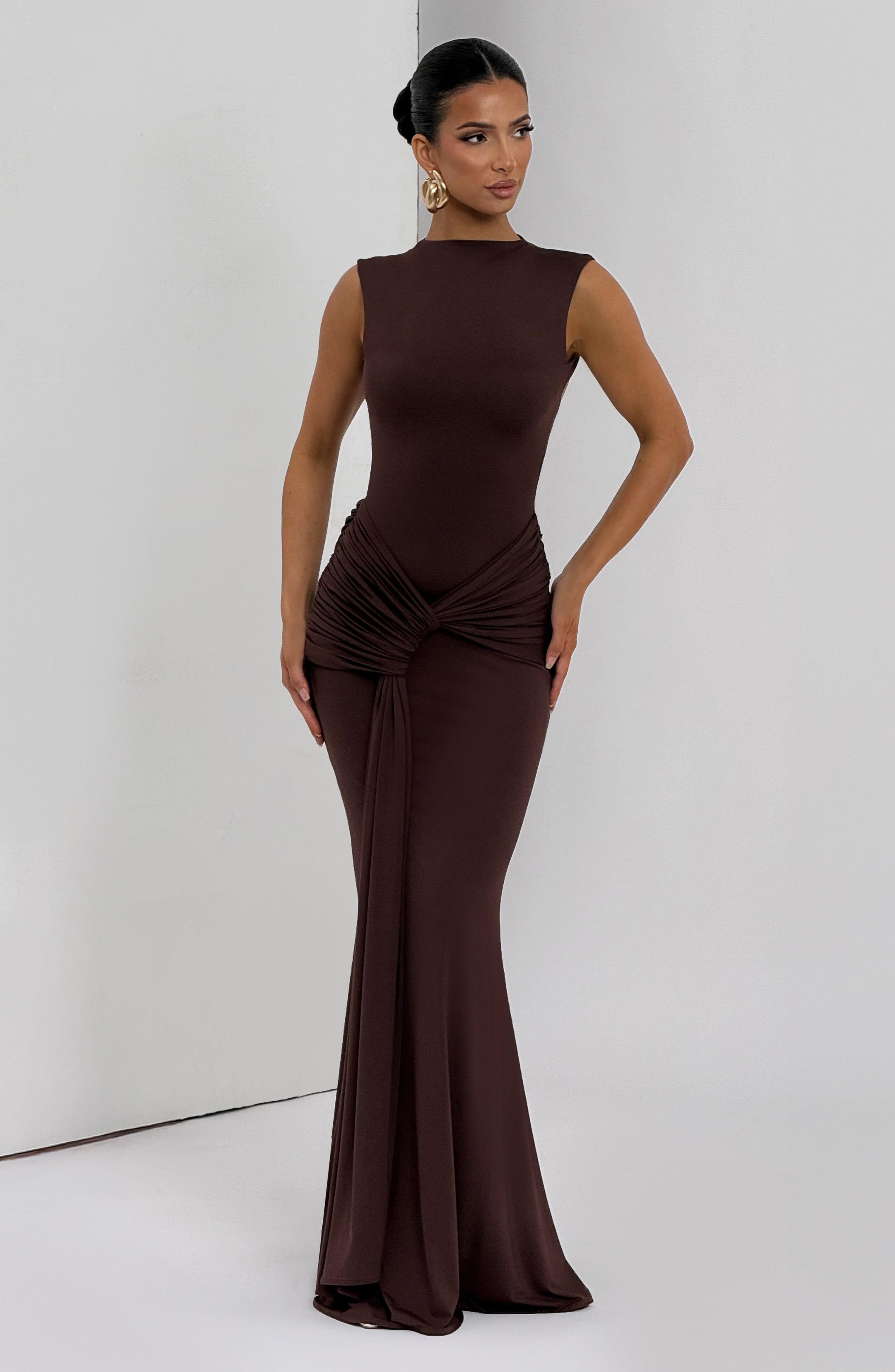 Vestido Carbajo™
