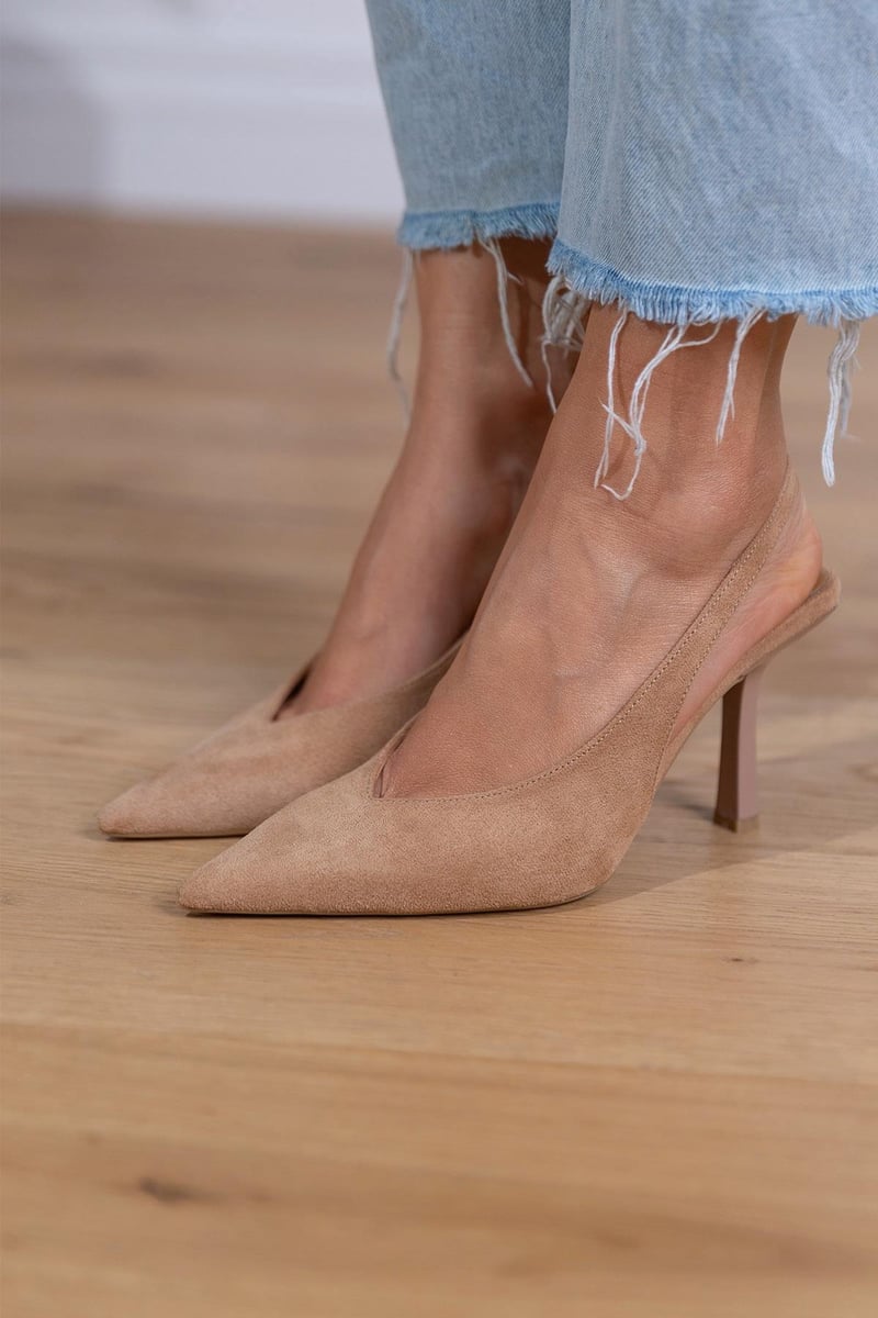 Blanca™ - Pumps slingback nude con tacón fino